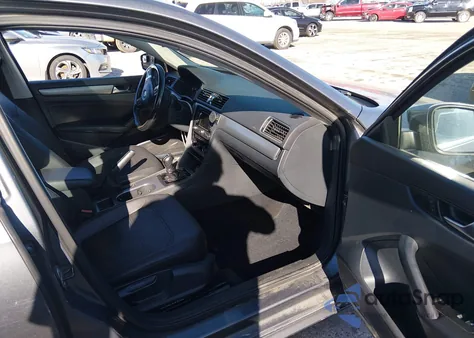 2014 Volkswagen Passat 2.0L Tdi Se from USA, damaged, VIN 1VWBN7A3XEC063704